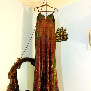 City Triangles Fire Opal Red Green Gold Sequin Maxi Dress Floor Length Size 8